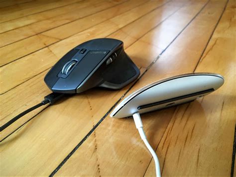 A cordless charging solution for a magical mouse